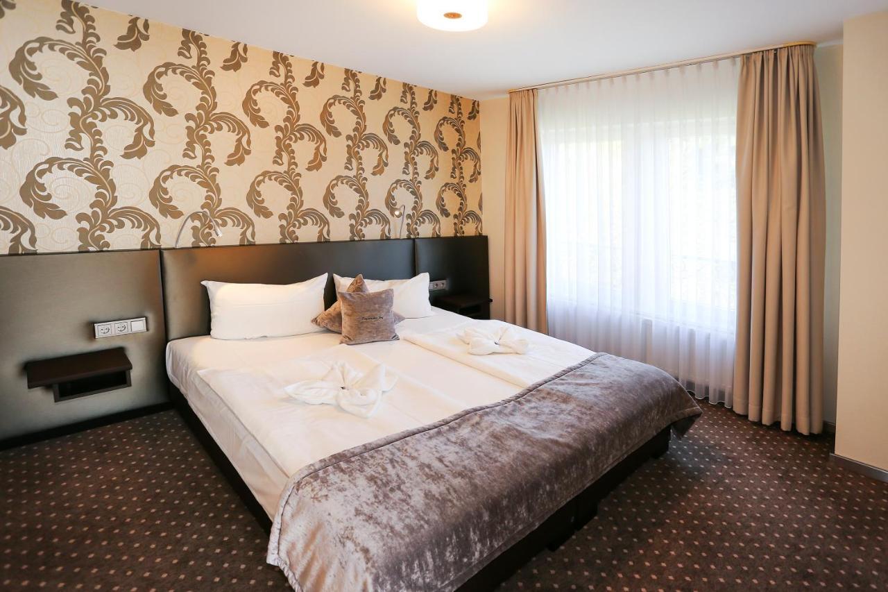 Hotel Sonata Baden-Baden Bagian luar foto