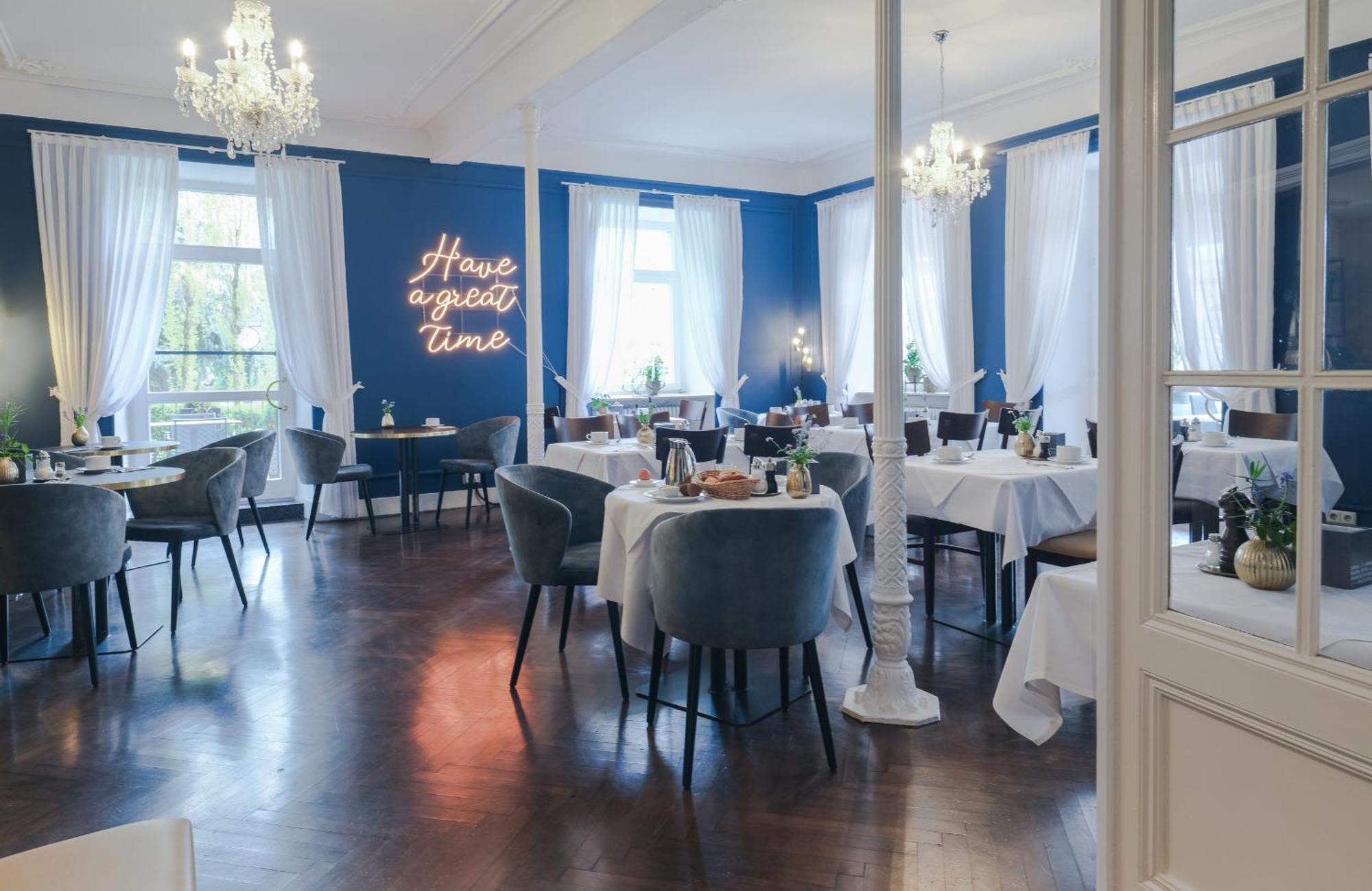 Hotel Sonata Baden-Baden Bagian luar foto